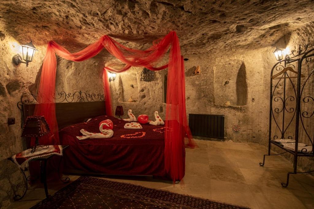 Cappadocia Antique Gelveri Cave Hotel Guzelyurt Exteriör bild