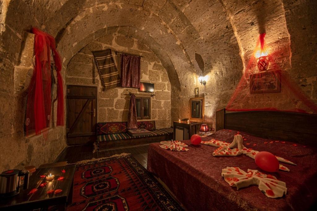 Kapadokya Ihlara Konaklari Antik Gelveri Konagi Guzelyurt Exteriör bild