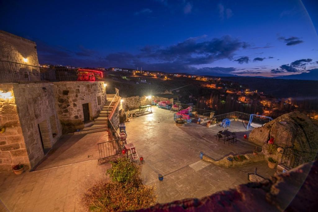 Cappadocia Antique Gelveri Cave Hotel Guzelyurt Exteriör bild