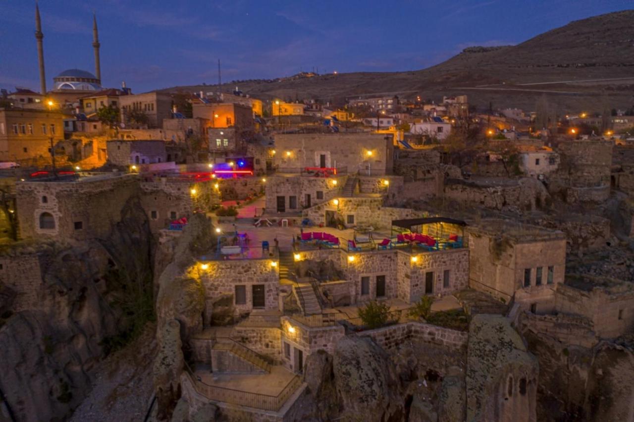 Kapadokya Ihlara Konaklari Antik Gelveri Konagi Guzelyurt Exteriör bild